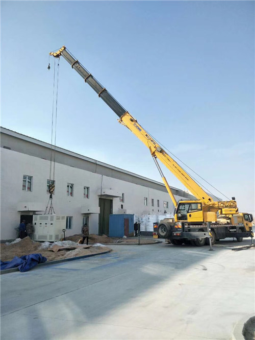 石峰区“超载就喊停”—— 吊车的 “重量保镖” 技术